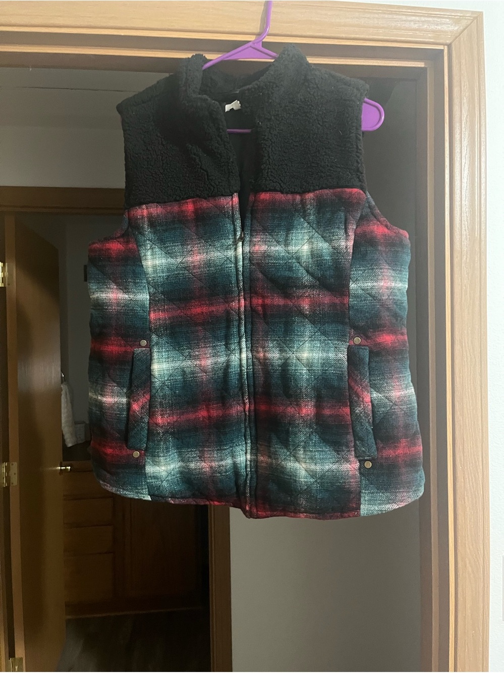 EUC Maurice’s cozy vest!!